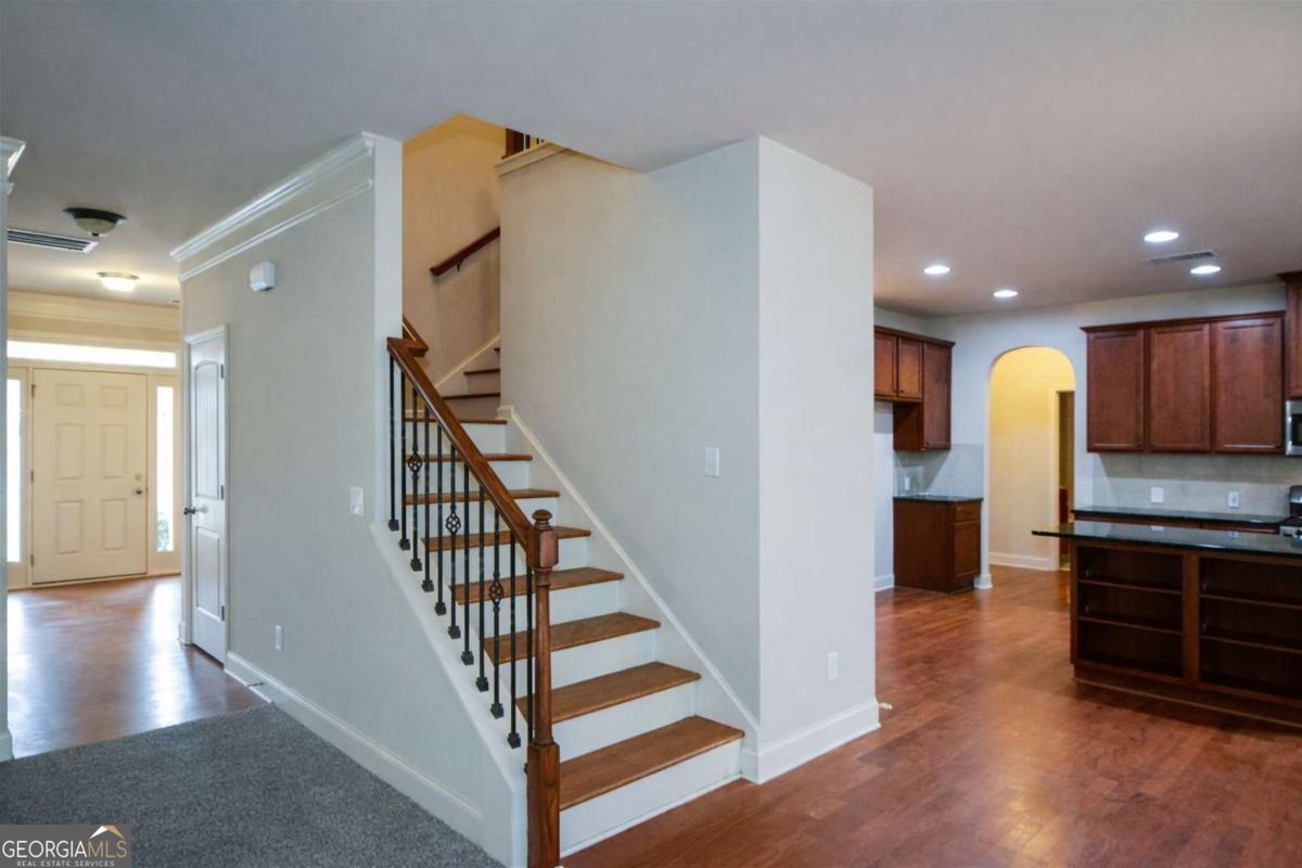 5573 Primrose Park Court Sugar Hill GA 30518