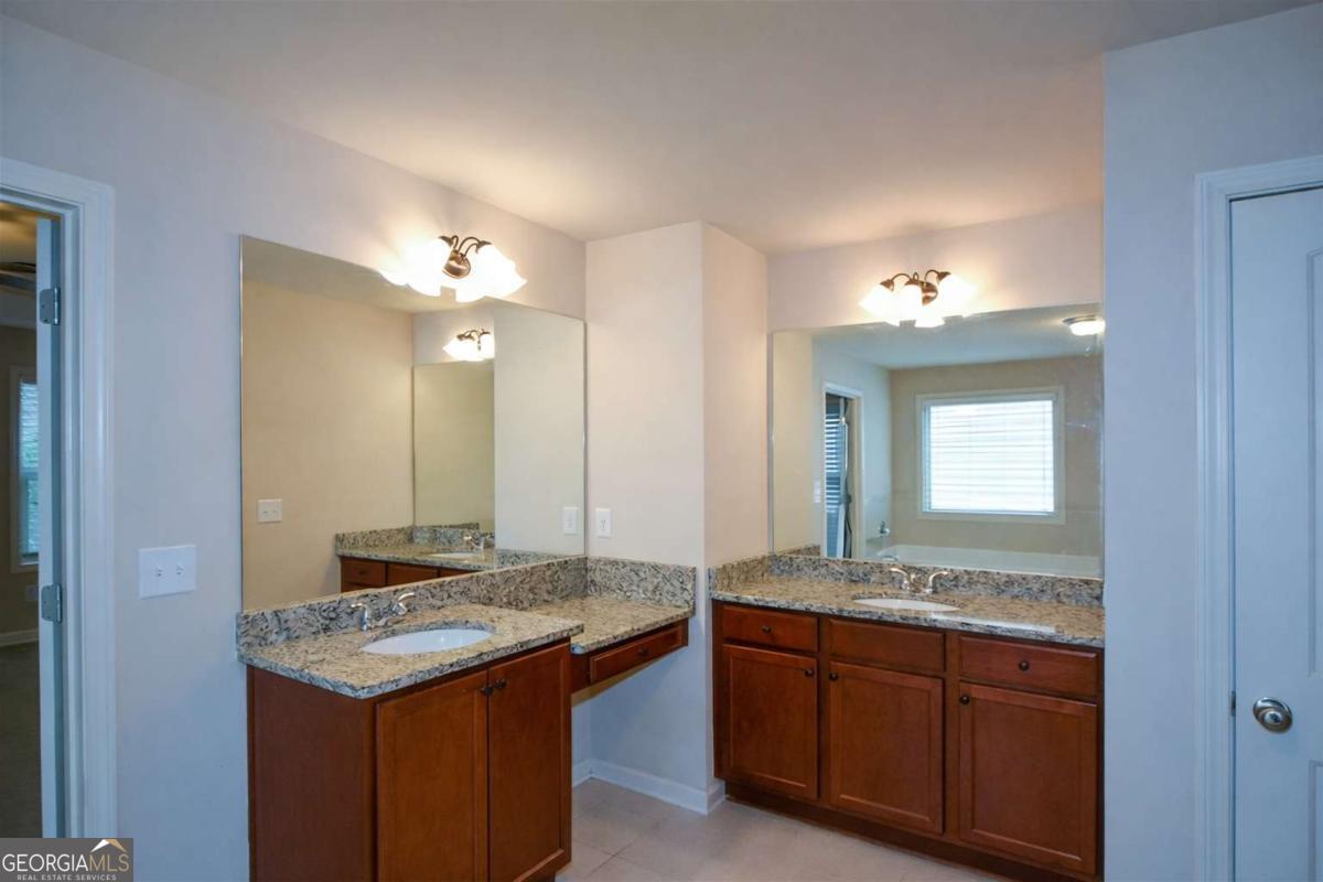 5573 Primrose Park Court Sugar Hill GA 30518