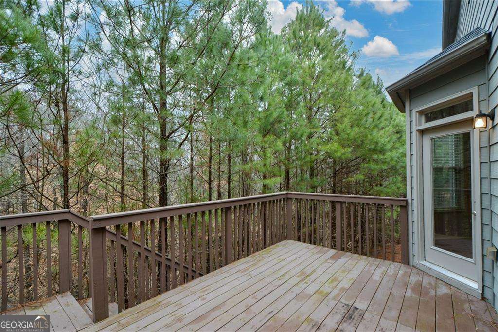 5573 Primrose Park Court Sugar Hill GA 30518