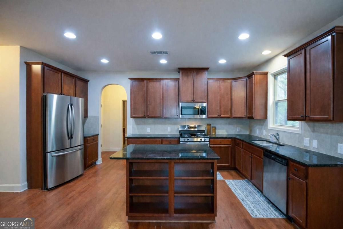 5573 Primrose Park Court Sugar Hill GA 30518