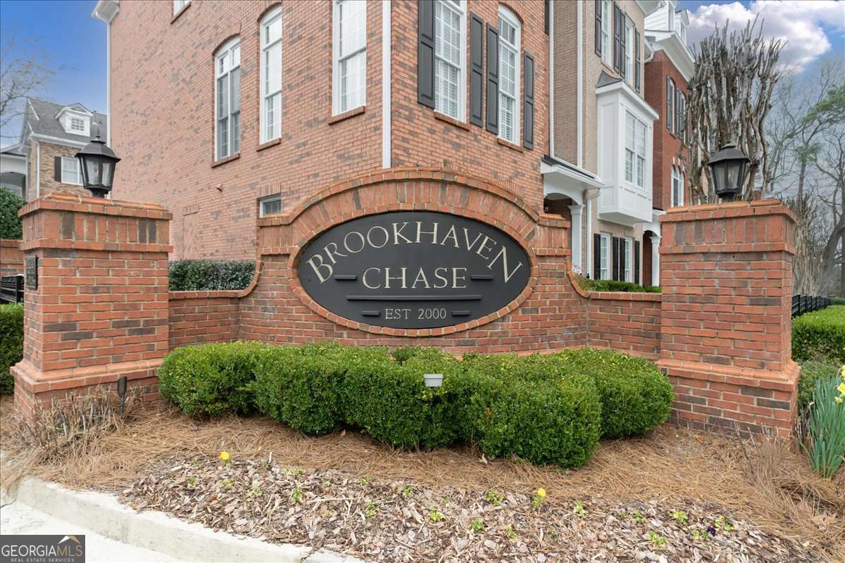 2606 Brookhaven Chase Lane NE Atlanta GA 30319