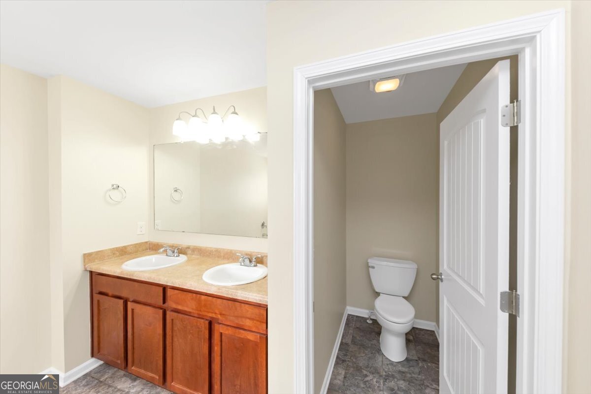 2896 S Hills Riverdale GA 30296