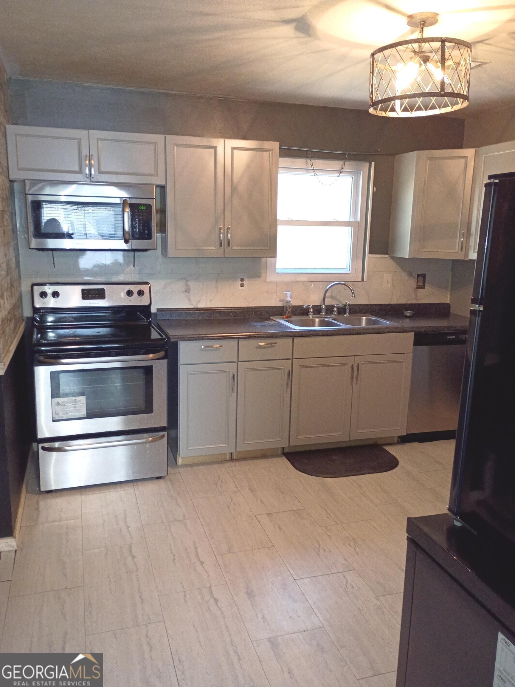 518 Cooley Drive Sandersville GA 31082