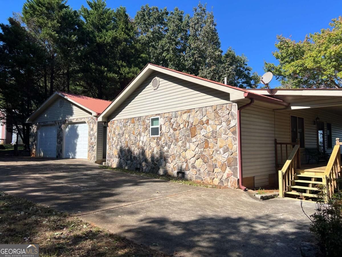 395 Skylark Way Jasper GA 30143