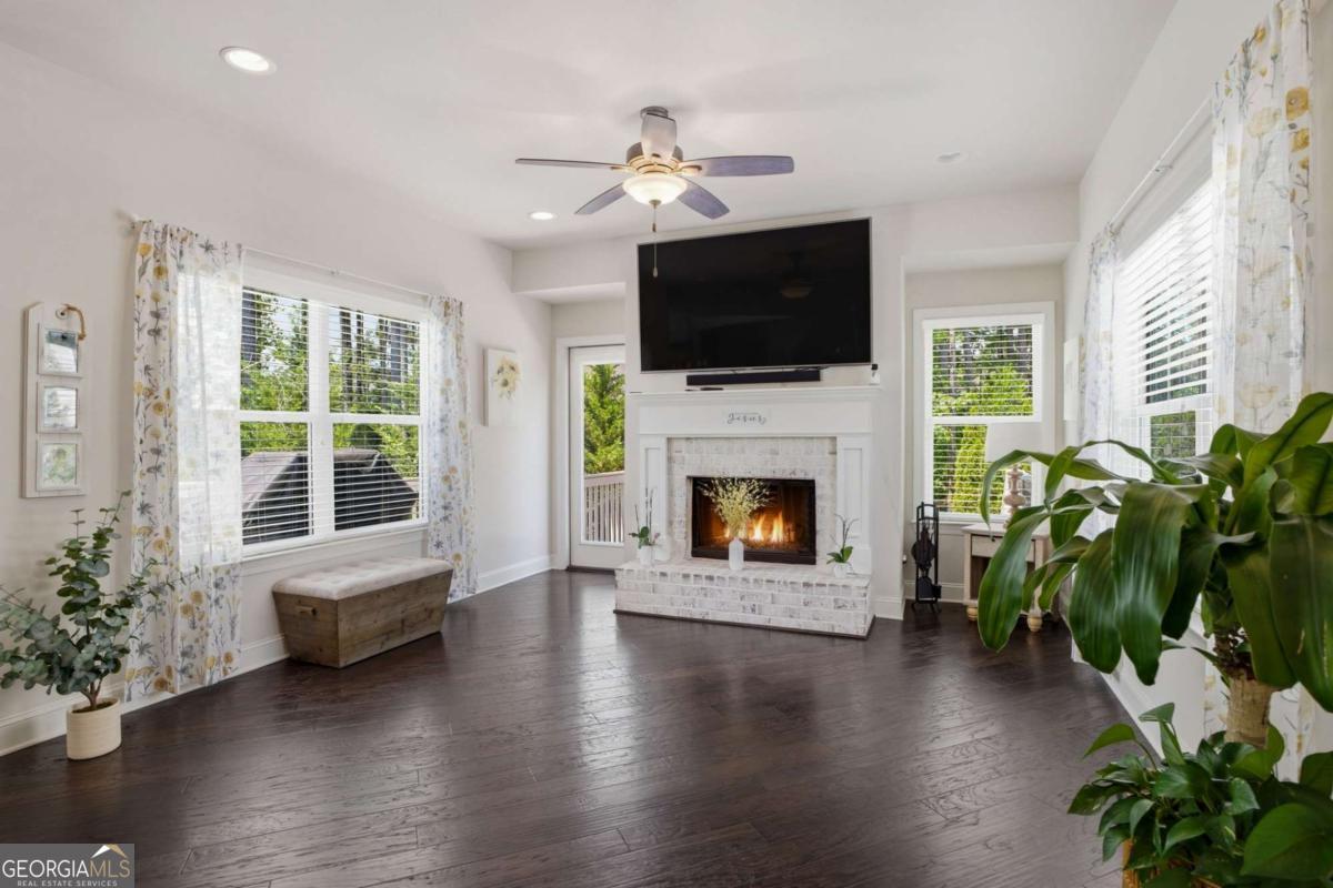 6535 Canyon Cove Cumming GA 30028