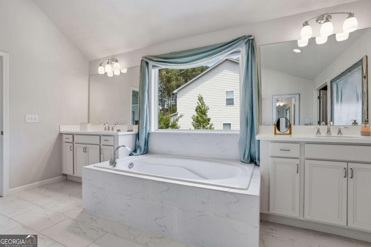 6535 Canyon Cove Cumming GA 30028