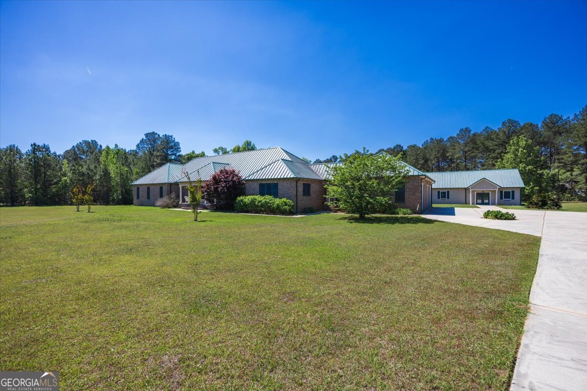 2415 Elko Road Elko GA 31025