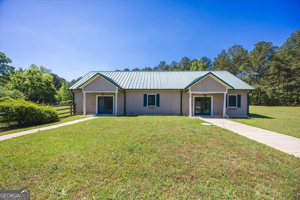 2415 Elko Road Elko GA 31025