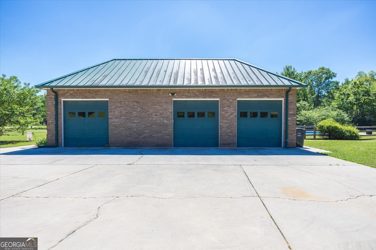 2415 Elko Road Elko GA 31025