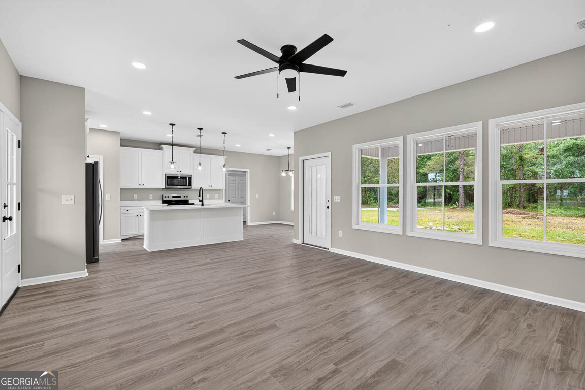 121 Bartram Loop Waynesville GA 31566