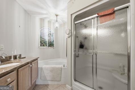 300 Ginger Creek #307 Clayton GA 30525