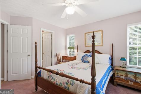 300 Ginger Creek #307 Clayton GA 30525