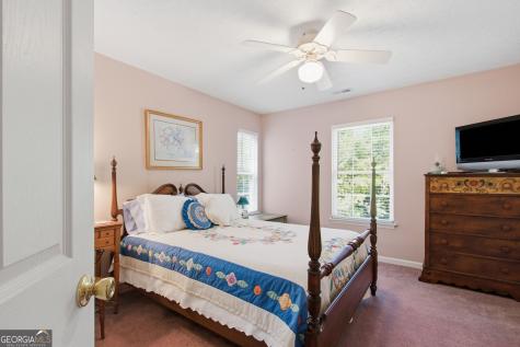 300 Ginger Creek #307 Clayton GA 30525