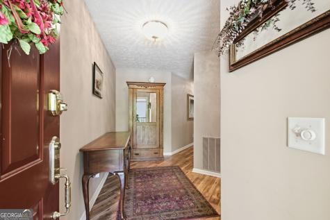 300 Ginger Creek #307 Clayton GA 30525