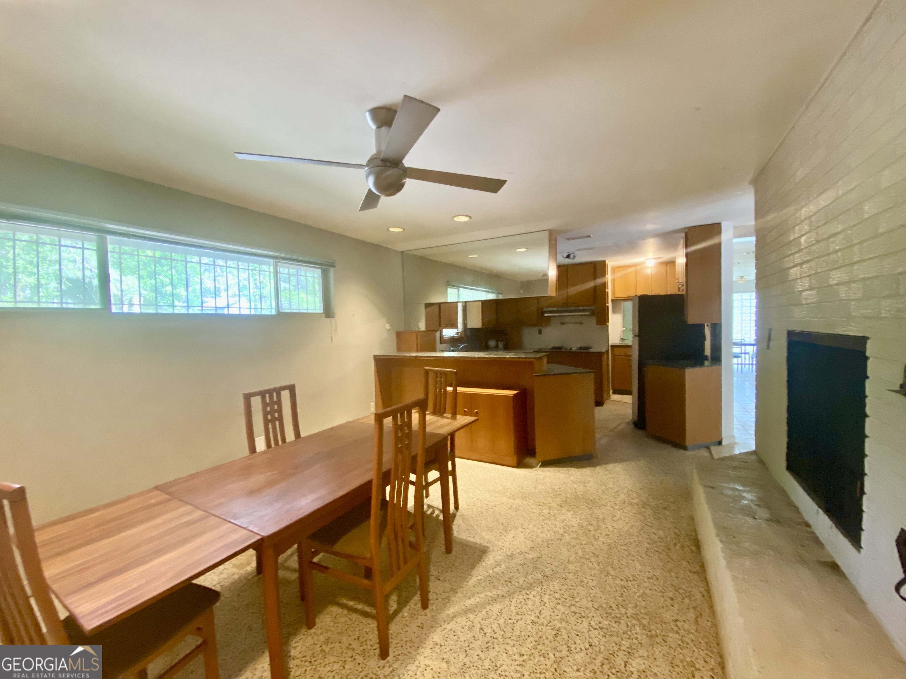2700 SW The Fontainebleau SW Atlanta GA 30331