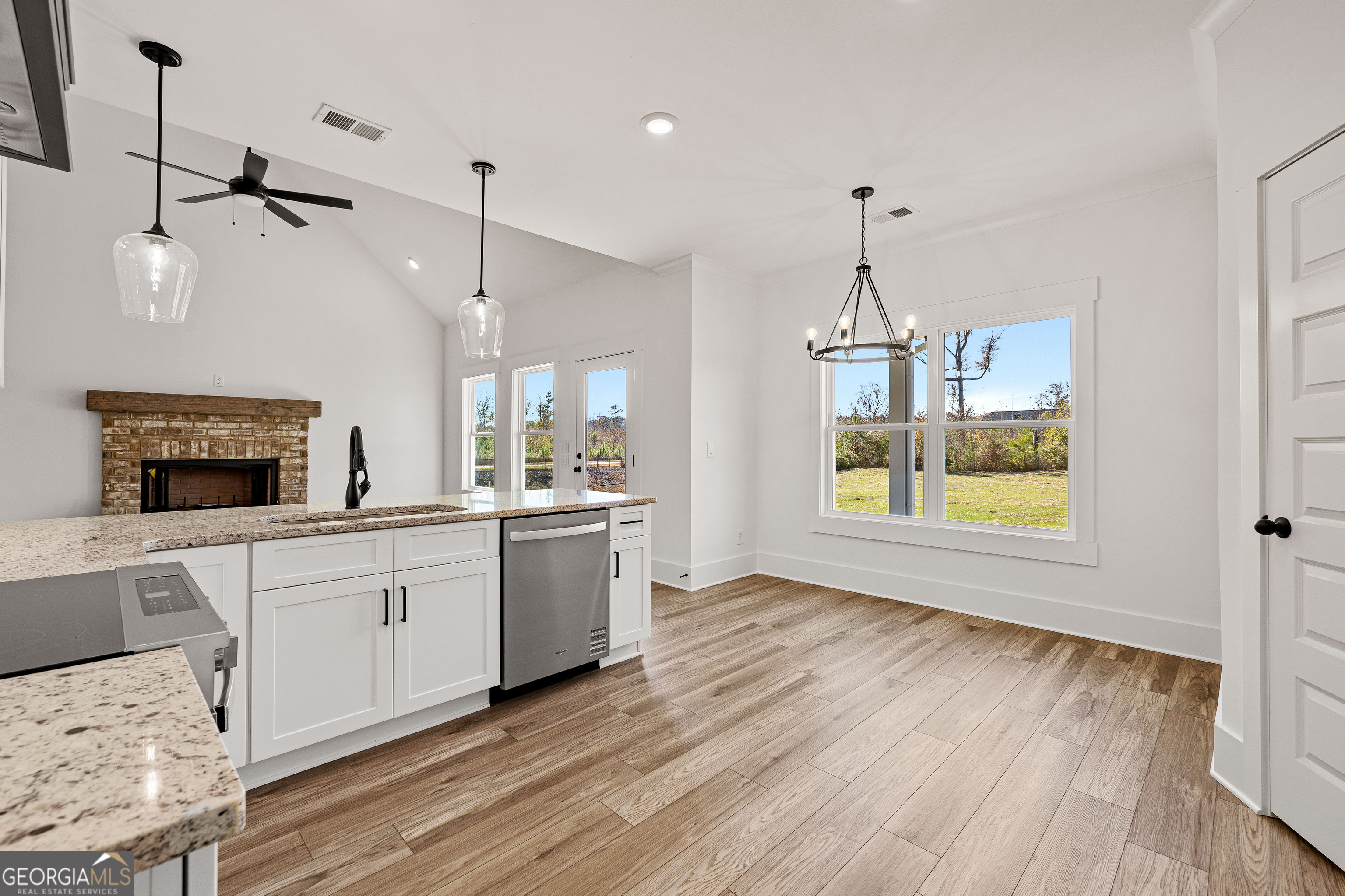 374 Conner Lane Williamson GA 30292