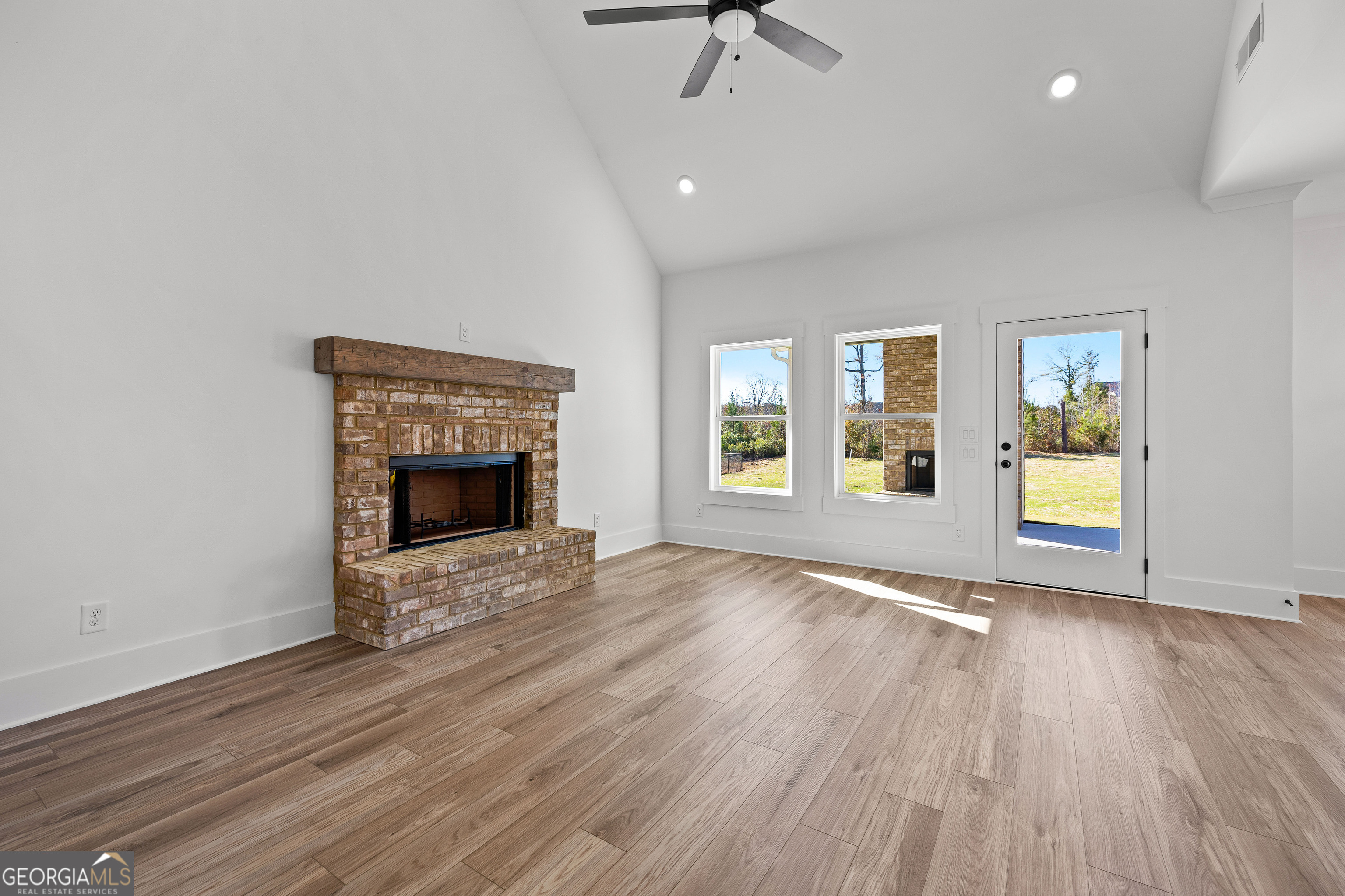 374 Conner Lane Williamson GA 30292