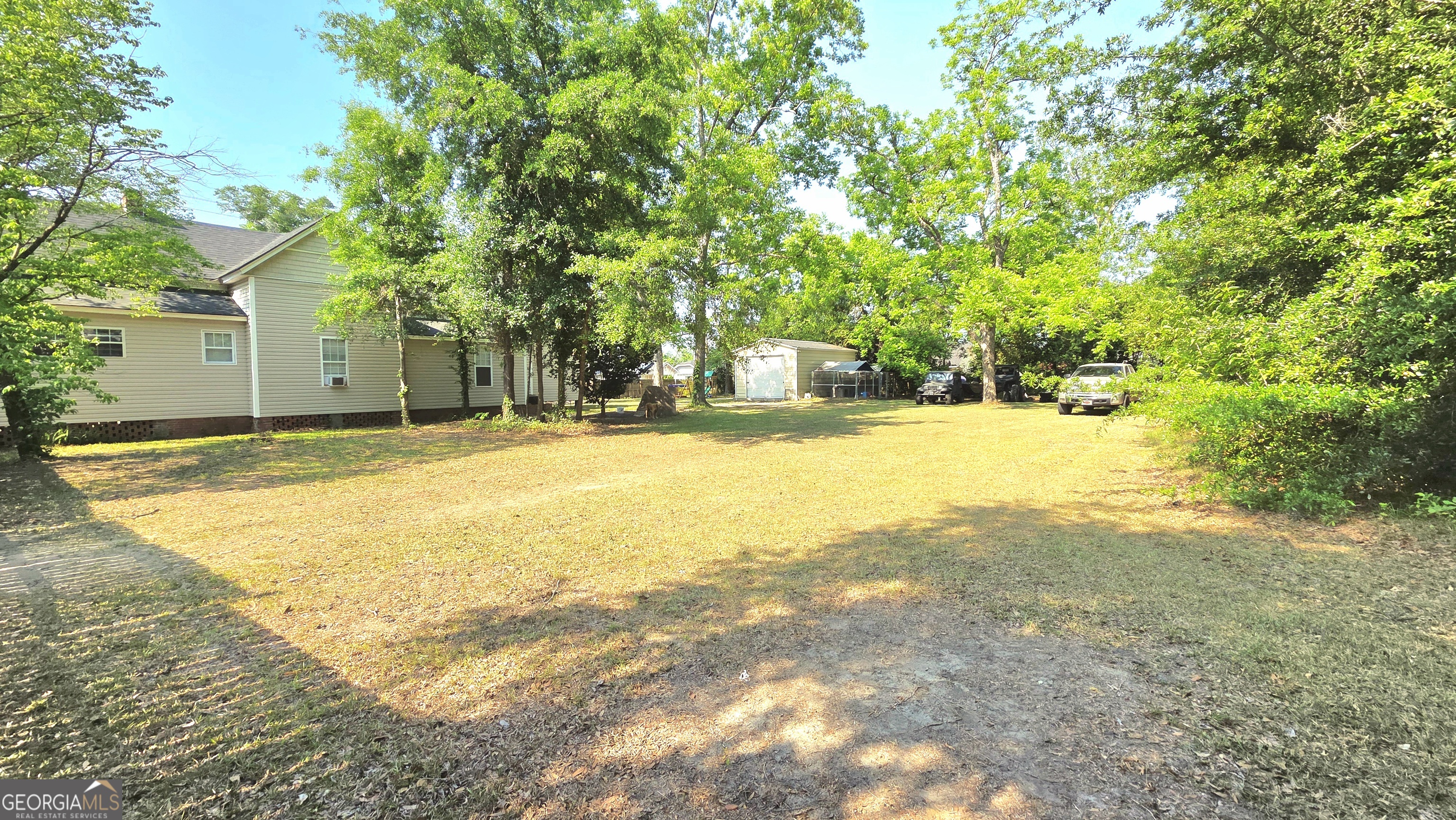 225 N Kennedy Street Metter GA 30439