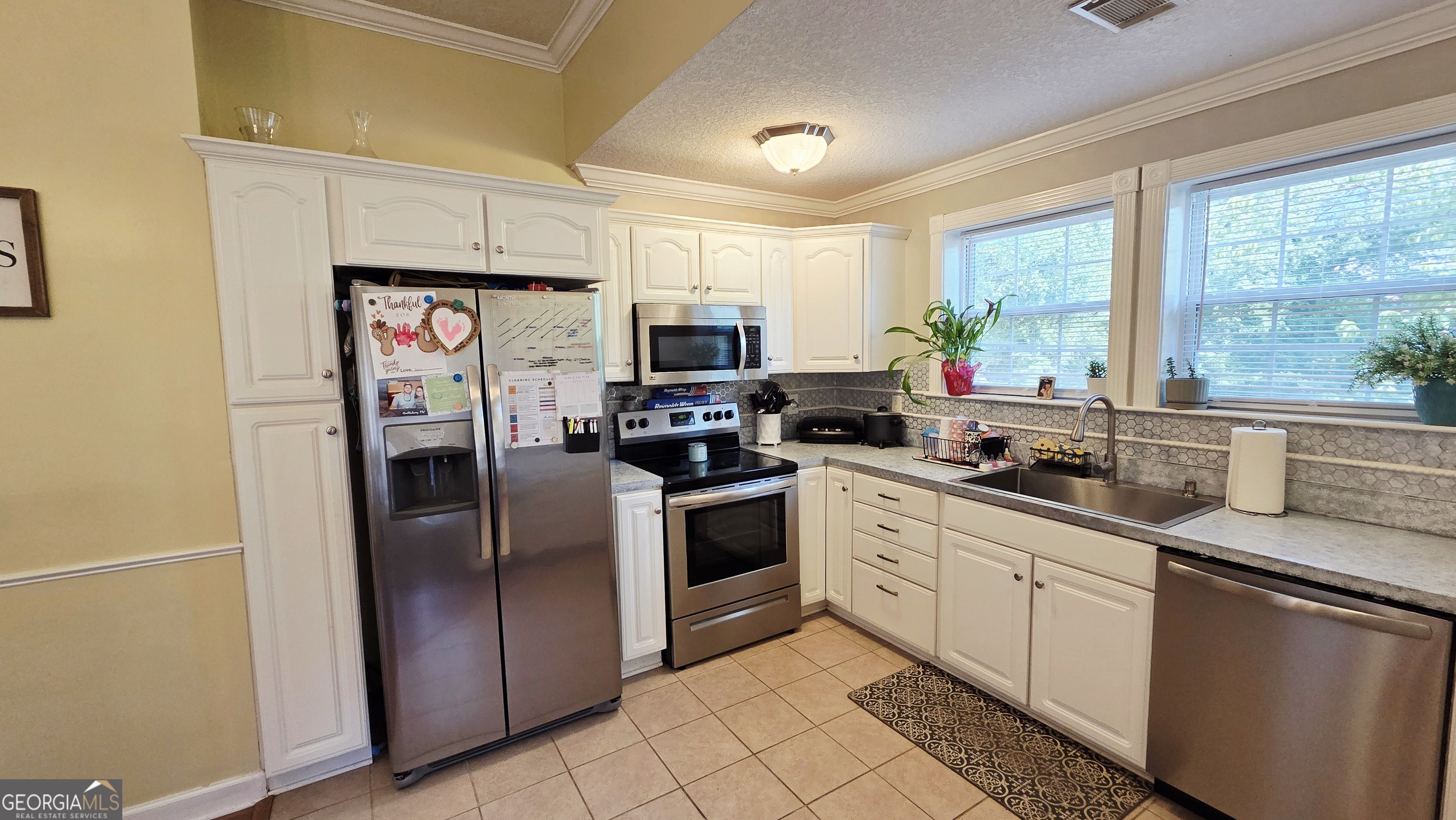 225 N Kennedy Street Metter GA 30439