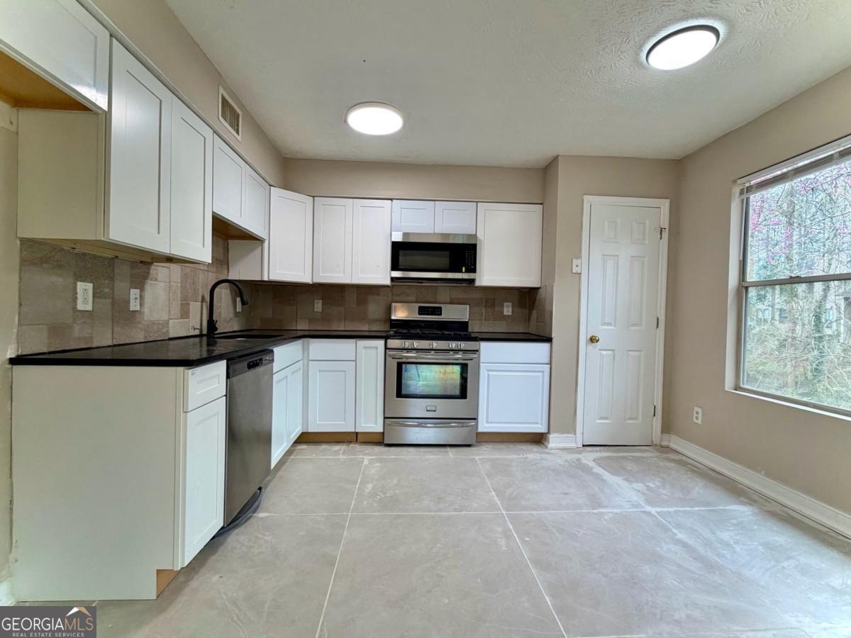 4963 Windsor Downs Lane Decatur GA 30035