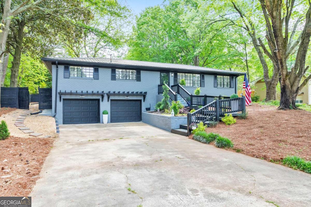 1810 Kinridge Road Marietta GA 30062
