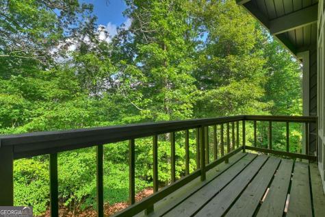 685 Cross Creek Mineral Bluff GA 30559