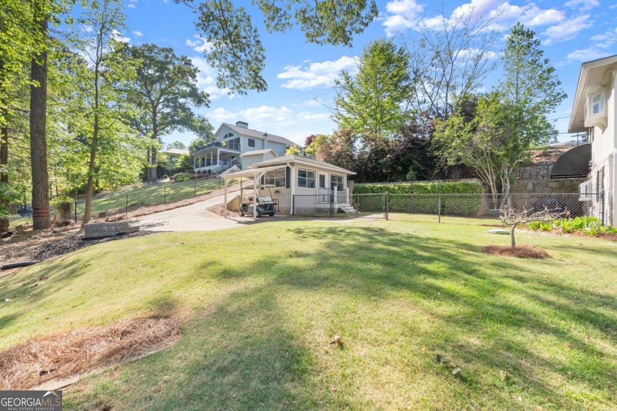 924 Pine Circle Woodstock GA 30189