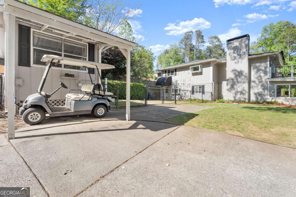 924 Pine Circle Woodstock GA 30189