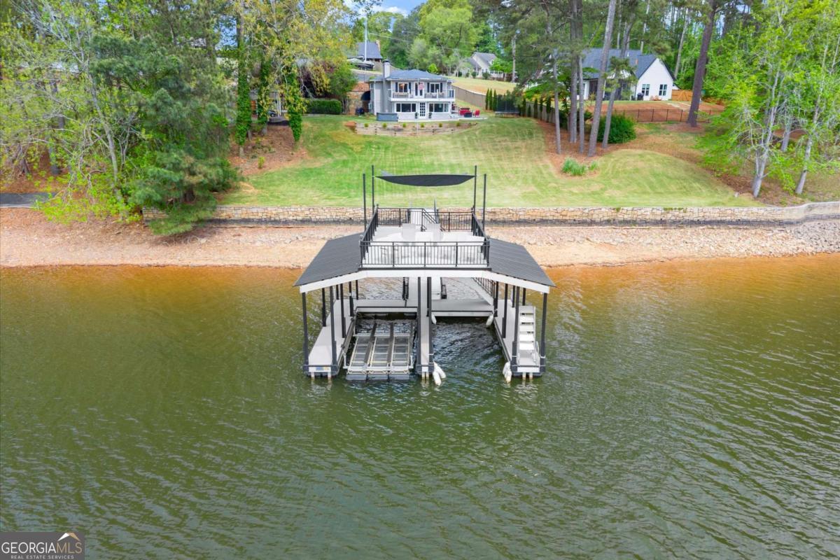 924 Pine Circle Woodstock GA 30189