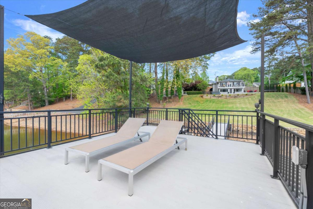 924 Pine Circle Woodstock GA 30189