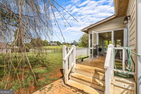 324 Sims Circle Hiawassee GA 30546