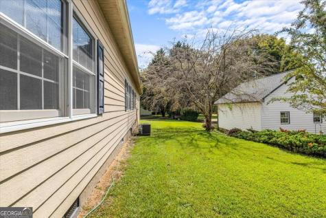 324 Sims Circle Hiawassee GA 30546