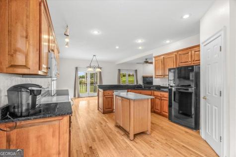 324 Sims Circle Hiawassee GA 30546