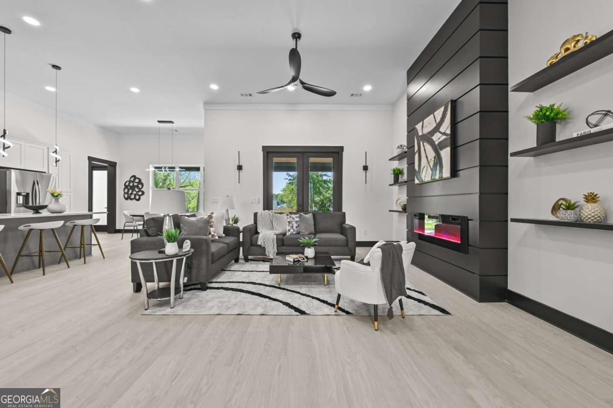 6183 Redan Road Lithonia GA 30058