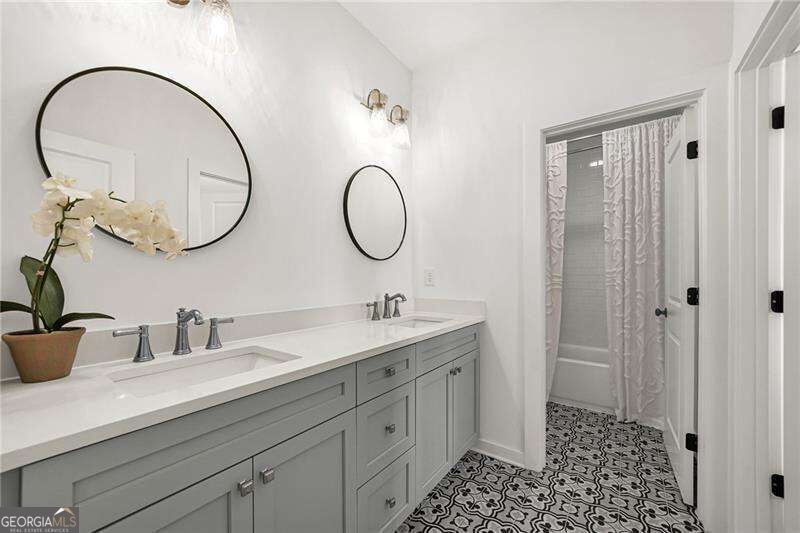 1025 Crossroads Trail Milton GA 30004