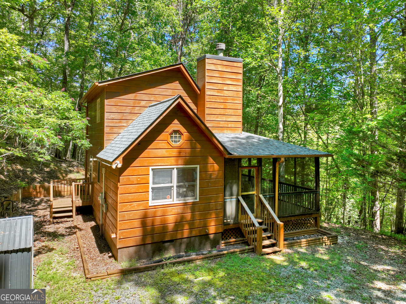 1466 Indian Trail Mccaysville GA 30555