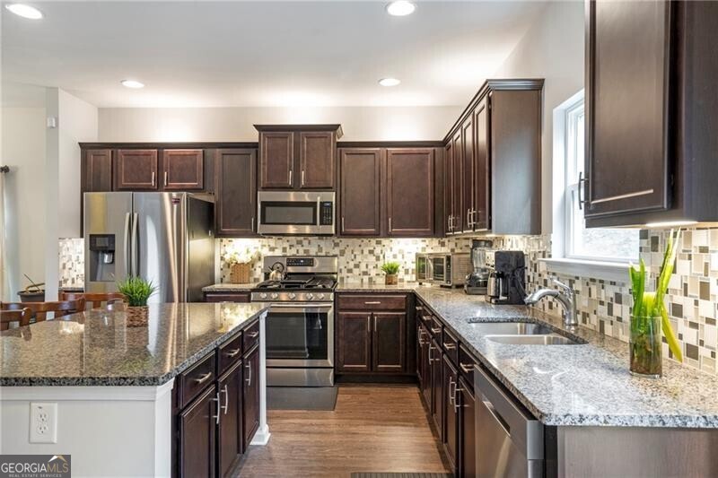 642 Royal Crest Court Canton GA 30115