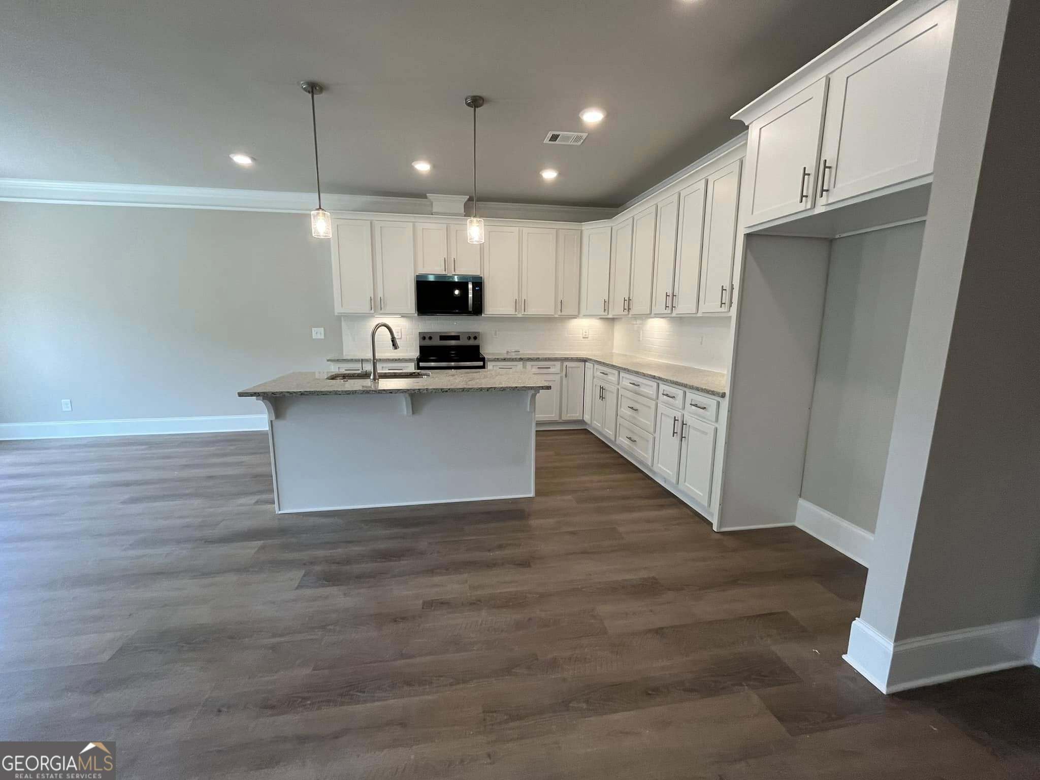 11 Creekside Commons Drive Hoschton GA 30548