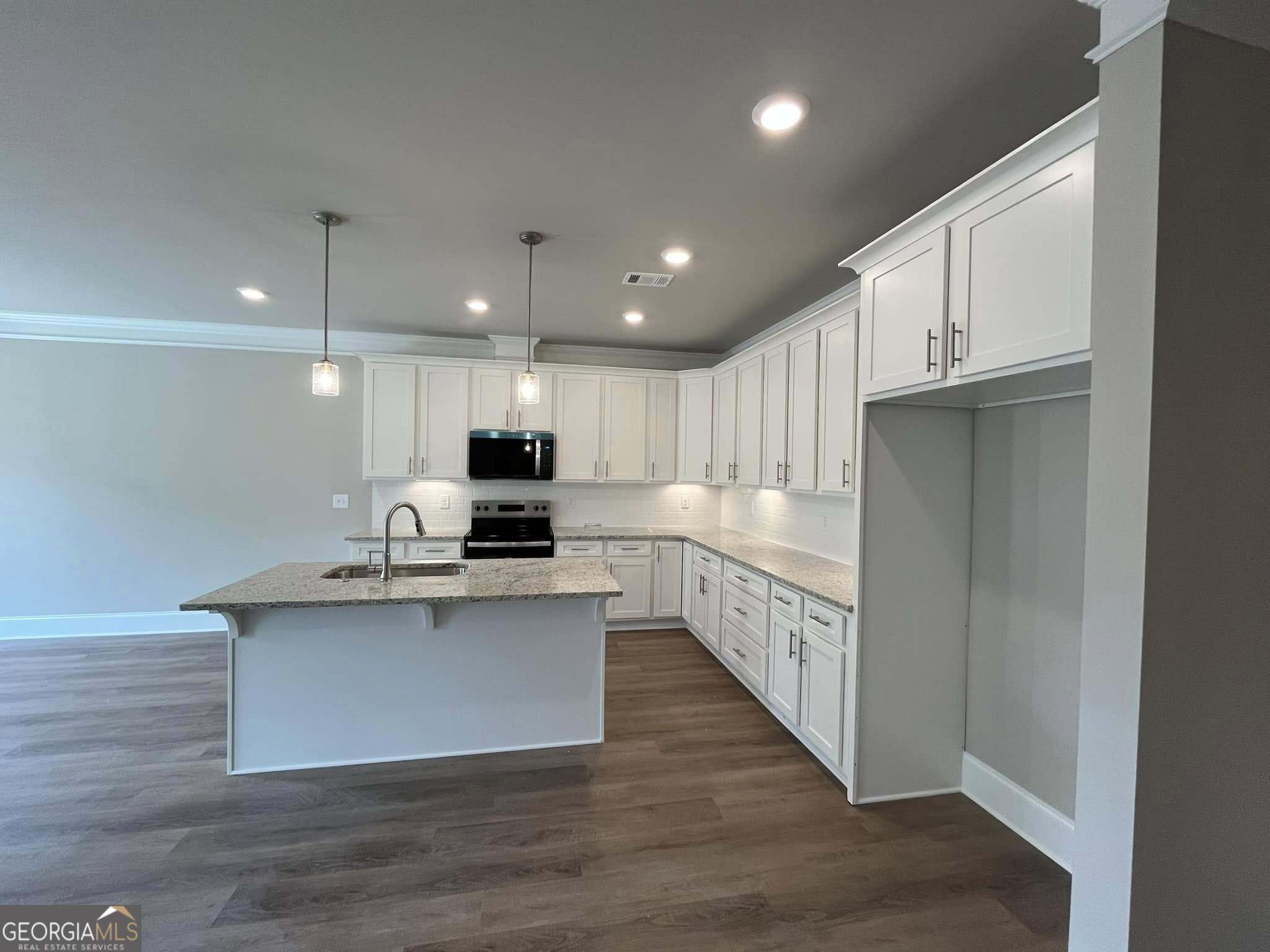 11 Creekside Commons Drive Hoschton GA 30548