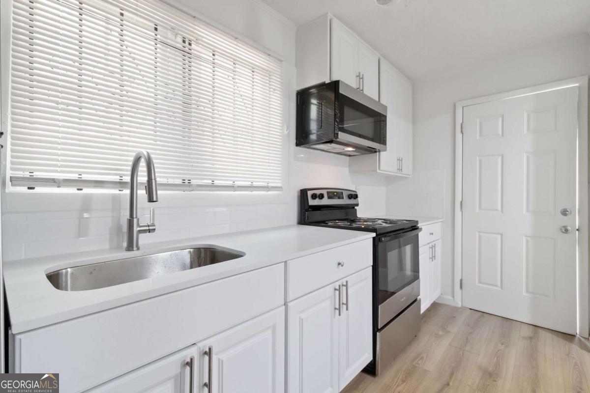 225 1st Street SW Atlanta GA 30314