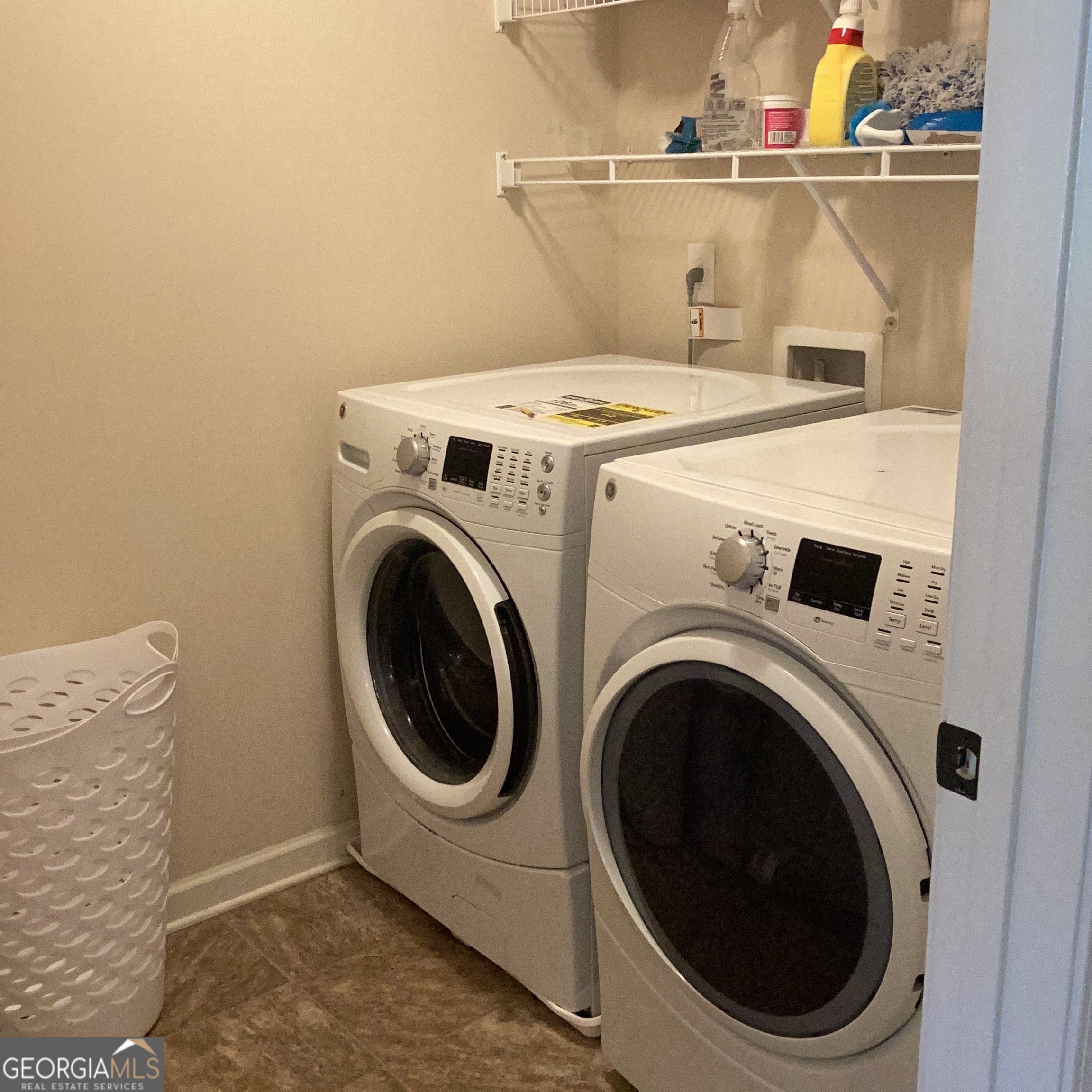 4206 W Flat Rock Drive Lithonia GA 30038