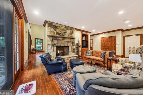 795 Chenocetah Drive Cornelia GA 30531