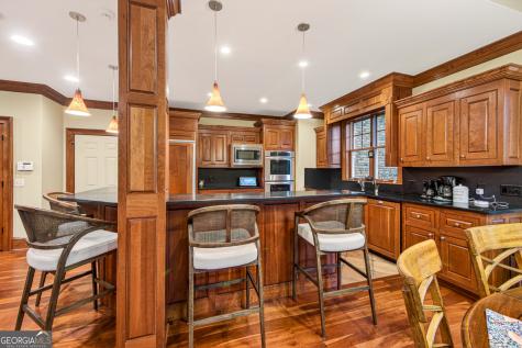 795 Chenocetah Drive Cornelia GA 30531