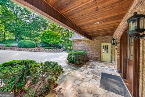 795 Chenocetah Drive Cornelia GA 30531