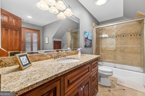 795 Chenocetah Drive Cornelia GA 30531