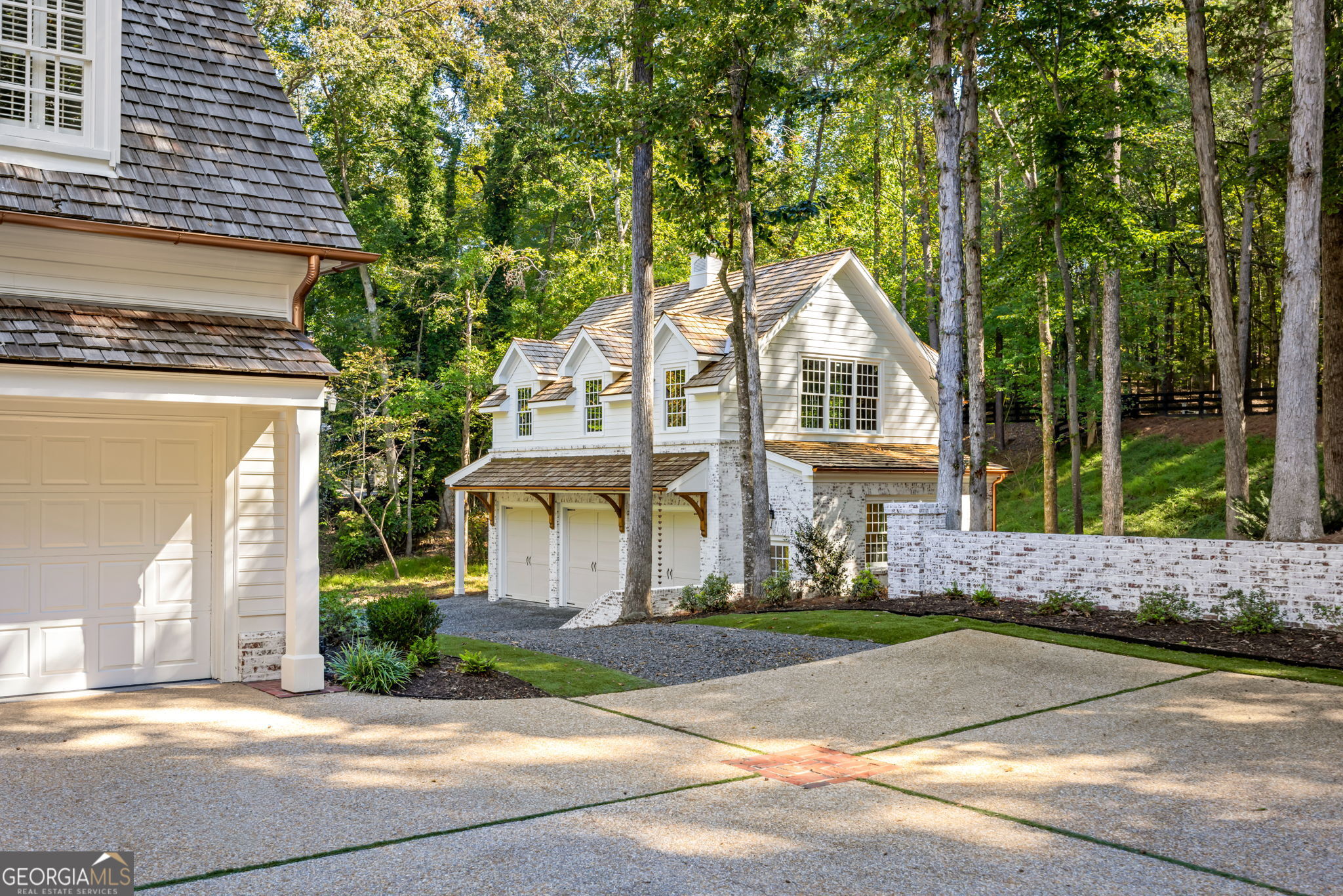 14870 E Bluff Road Alpharetta GA 30004