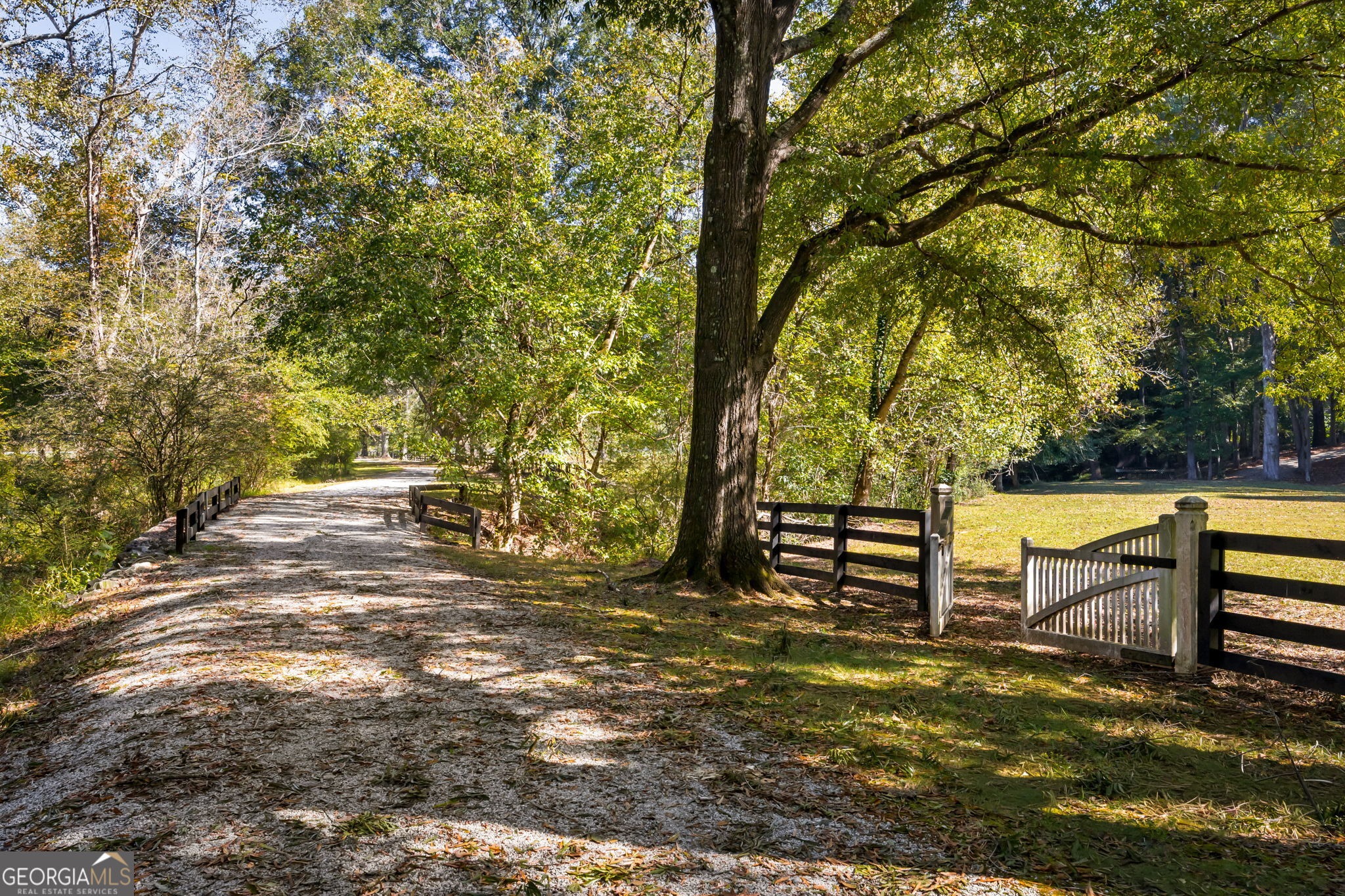 14870 E Bluff Road Alpharetta GA 30004