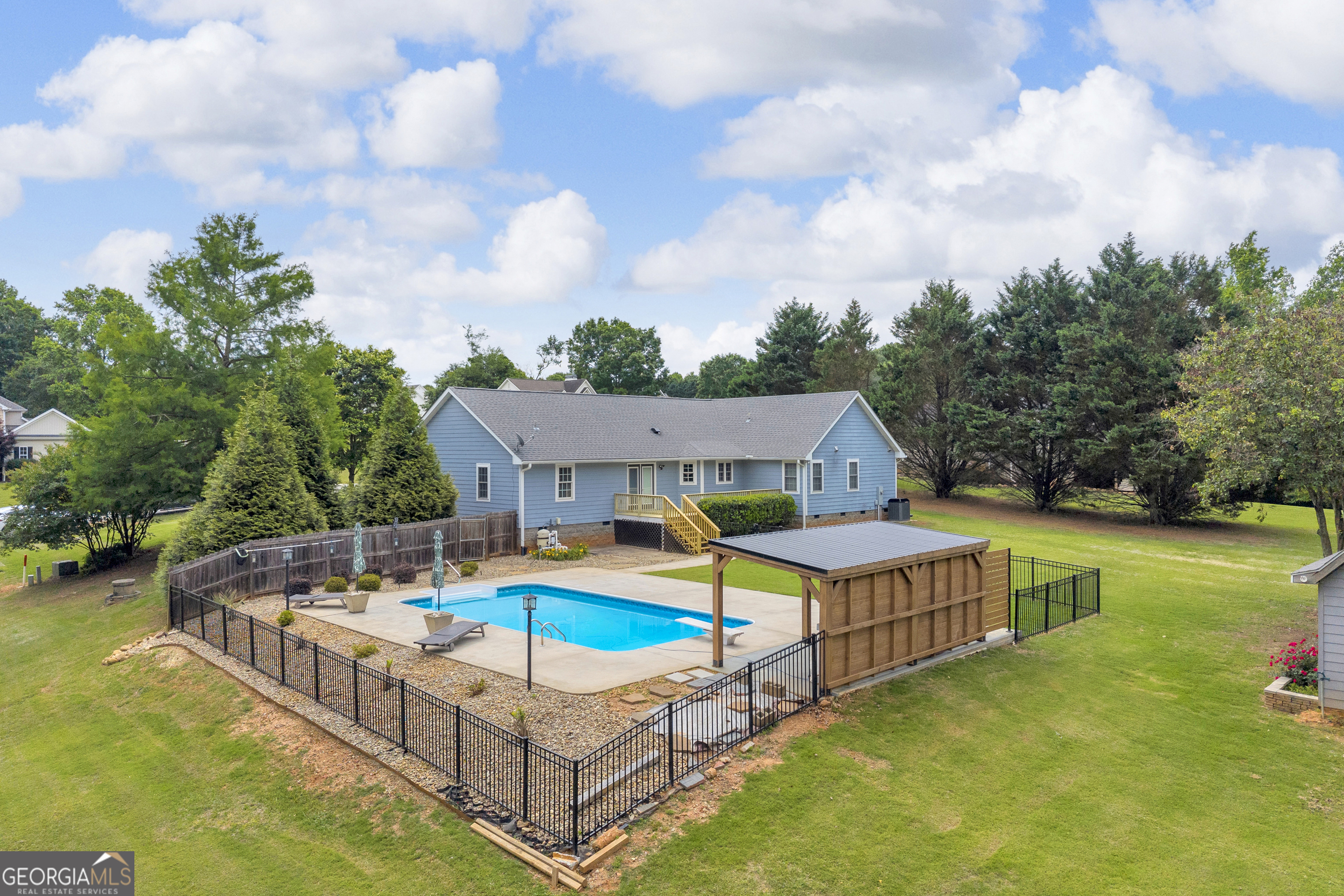331 Highland Ridge Drive Hartwell GA 30643