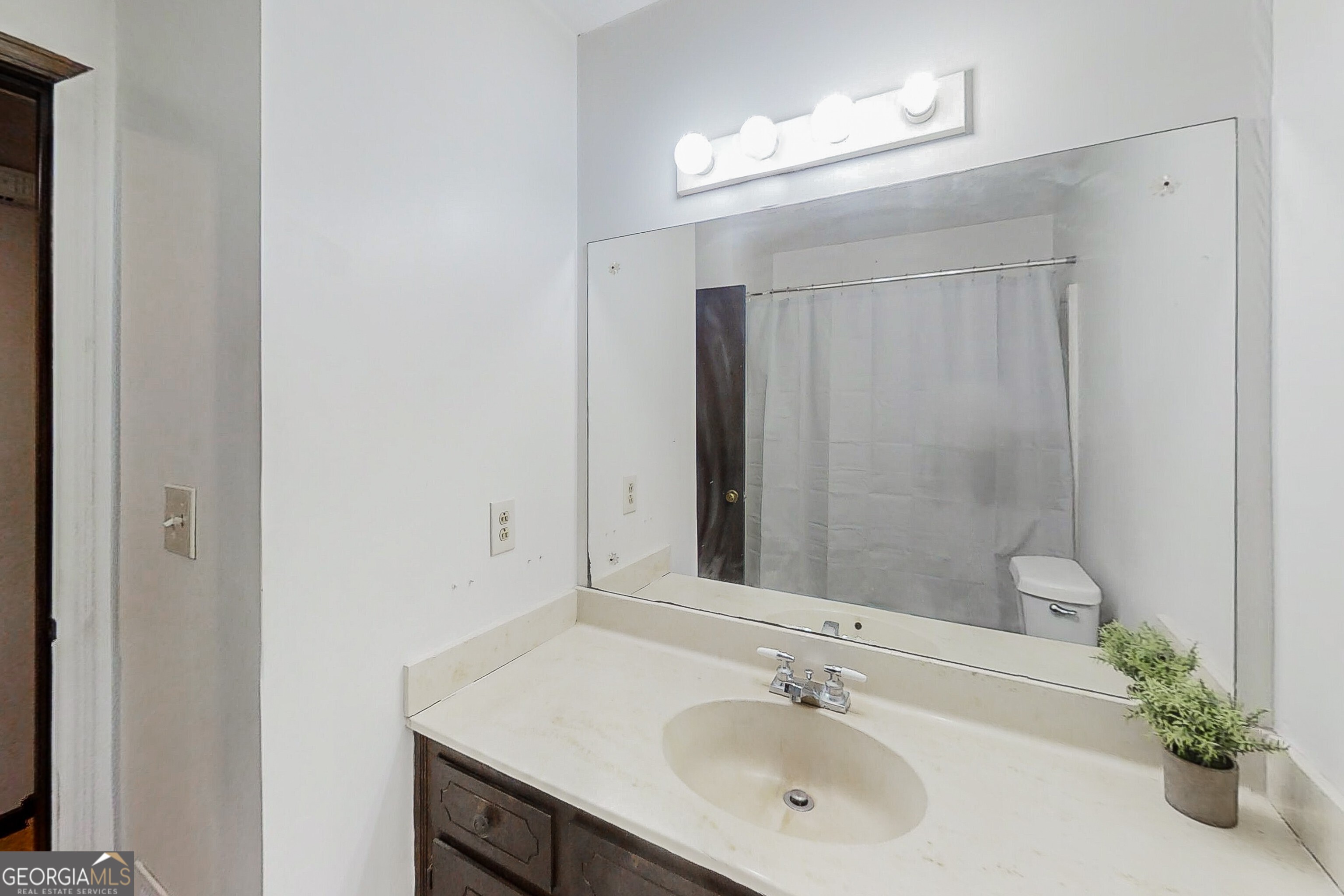 2284 Emerald Springs Drive Decatur GA 30035