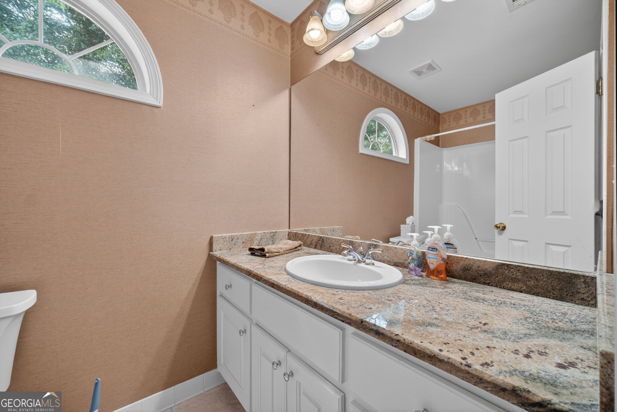 2111 Vintage Oaks Drive Loganville GA 30052